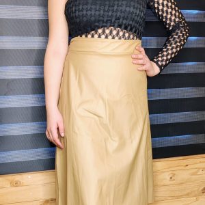 Falda larga envolvente eco-cuero